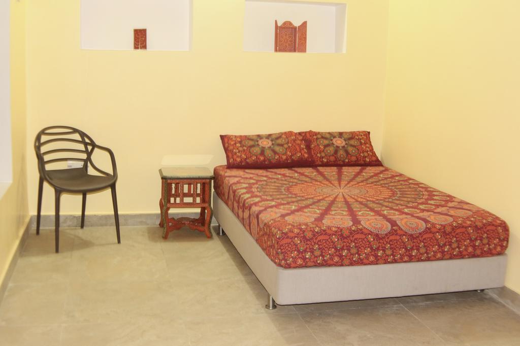 Lotus Paying Guesthouse - Varanasi — Photos 2
